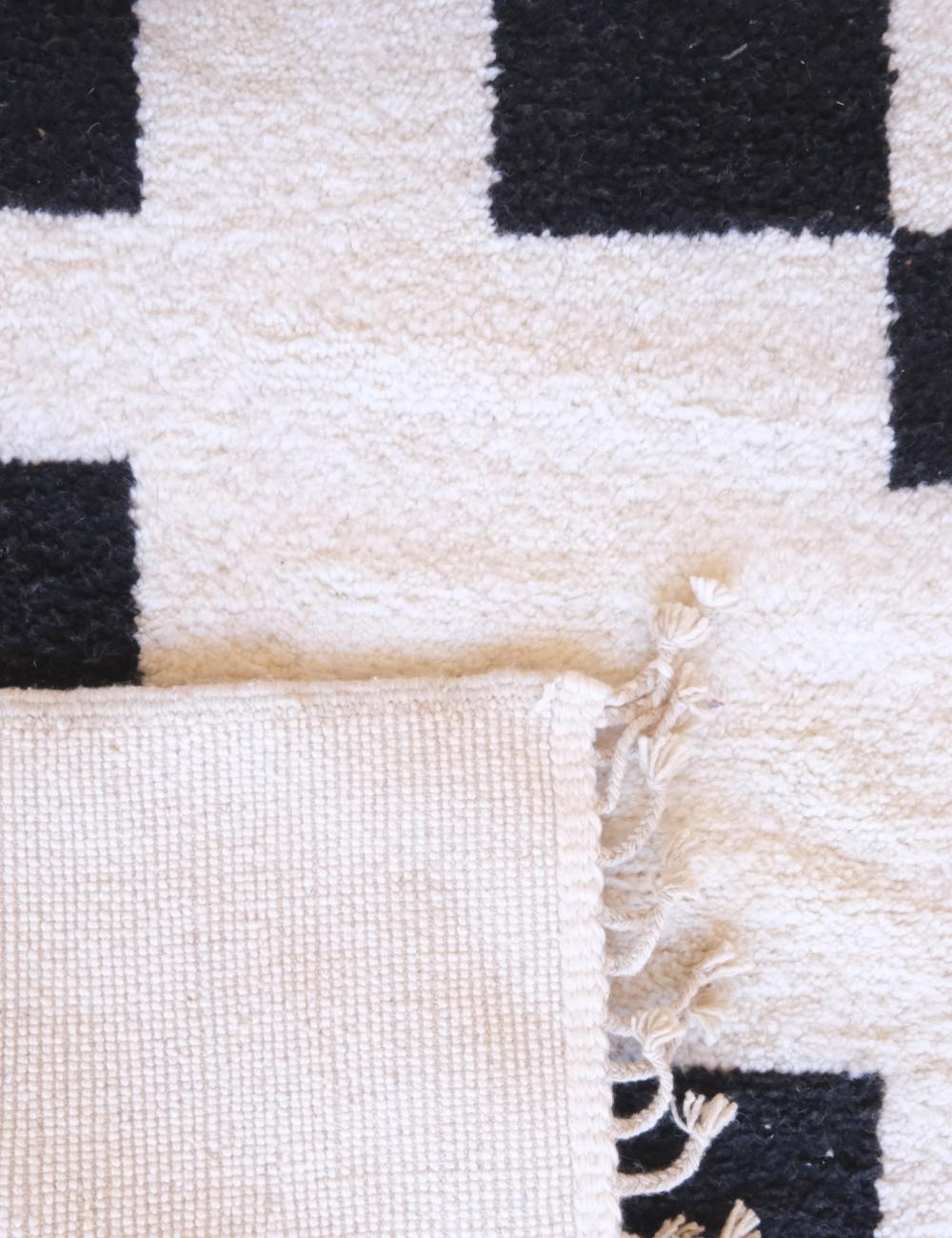Contemporary Moroccan White and Black Rug 11.3 x 8 ft / 345 x 244 cm