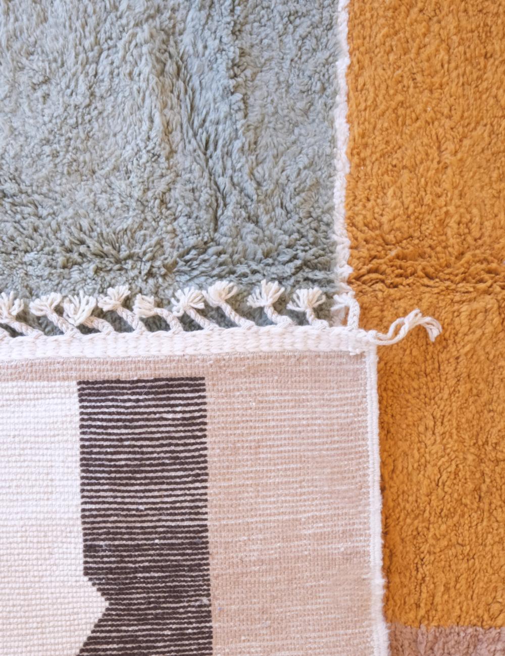 Contemporary Moroccan Rug 11.6 X 8.3 Ft / 355 x 255 cm