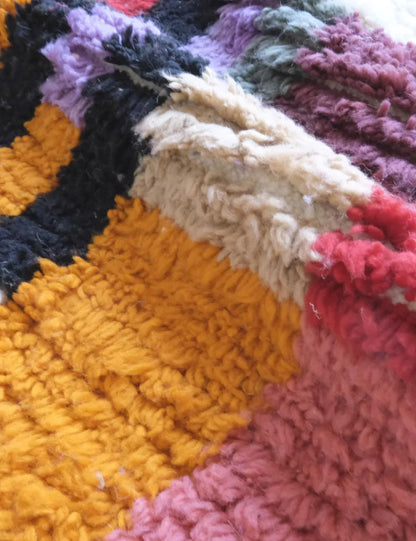 Moroccan Handknotted Colorful Wool Rug 8.9 x 6.9 ft / 270 x 213 cm - Surcoma