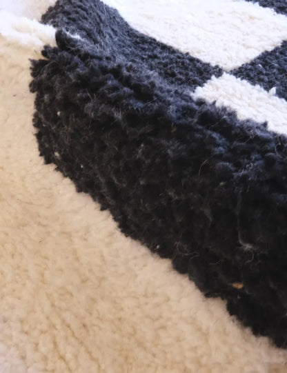 Contemporary Moroccan White and Black Rug 11.3 x 8 ft / 345 x 244 cm - Surcoma