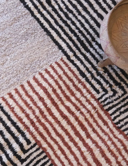 Handwoven Moroccan Contemporary Rug 11.3 x 8.1 ft / 343 x 248 cm - Surcoma