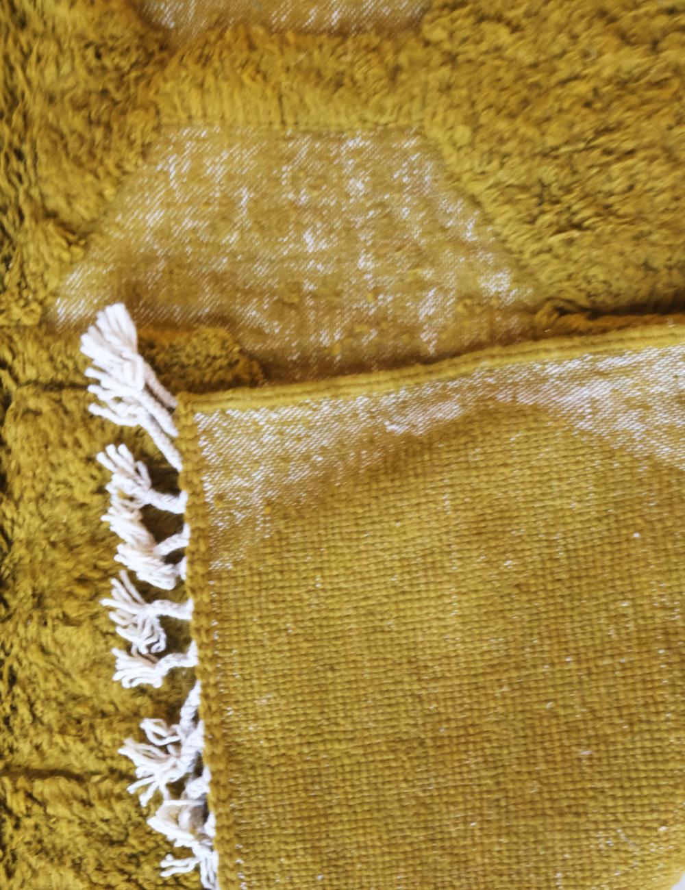 Moroccan Handwoven Wool Rug 9.3 x 8.1 ft / 284 x 248 cm