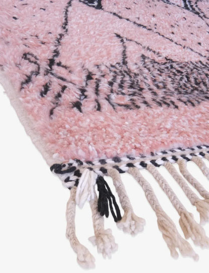 Moroccan Pink Accent Wool Rug 6.1 x 4.4 ft / 185 x 135 cm - Surcoma