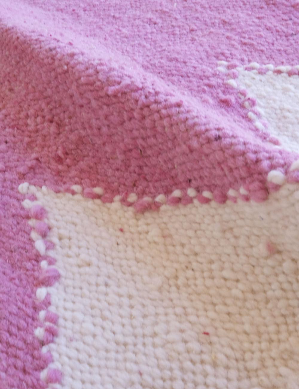 Moroccan Pink Kilim Rug 8.4 x 6.1 ft / 256 x 186 cm