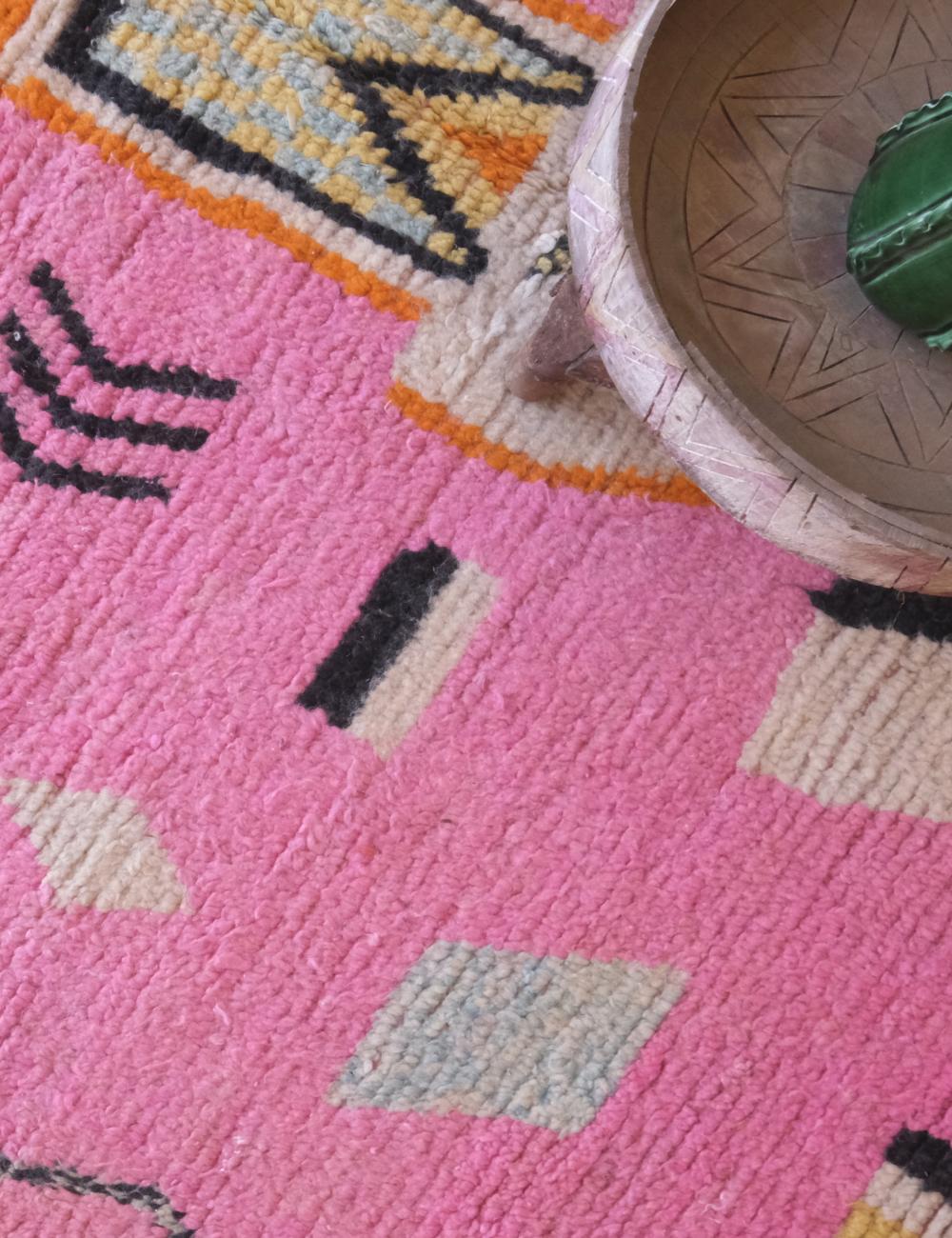 Moroccan Pink Tribal Style Rug 9.4 x 5.9 ft / 288 x 180 cm