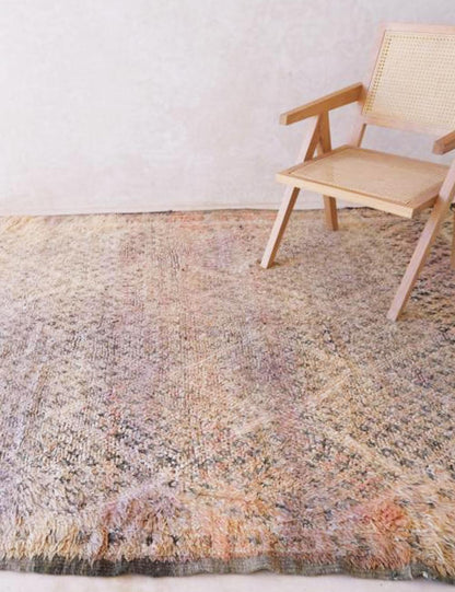 Authentic Moroccan Vintage Rug 10 x 6.5 ft / 304 x 198 cm