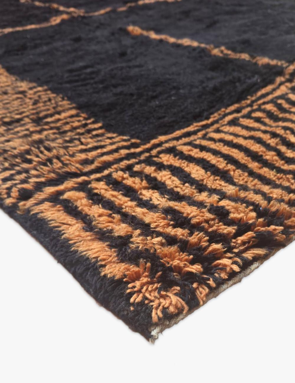 Beni Mrirt Moroccan Custom Rug - Forma 33