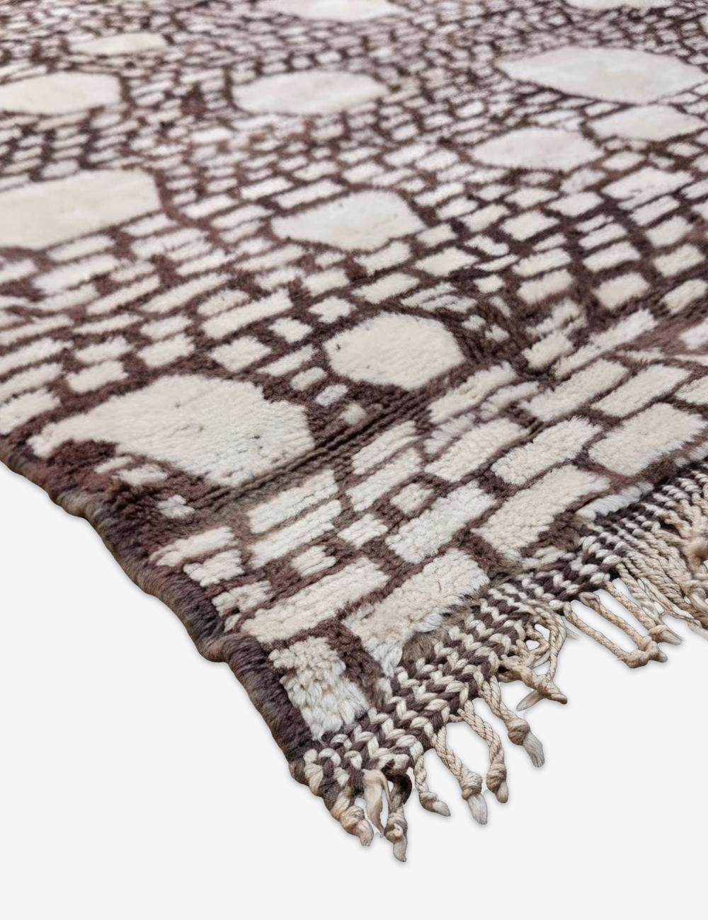 Beni M'Rirt Rug - 12.9 x 10.1 ft / 393 x 308 cm