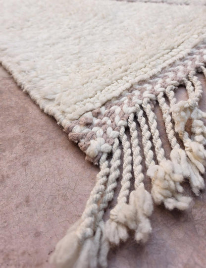 Modern White and Pink Moroccan Rug 9.6 x 8.4 ft / 292 x 256 cm