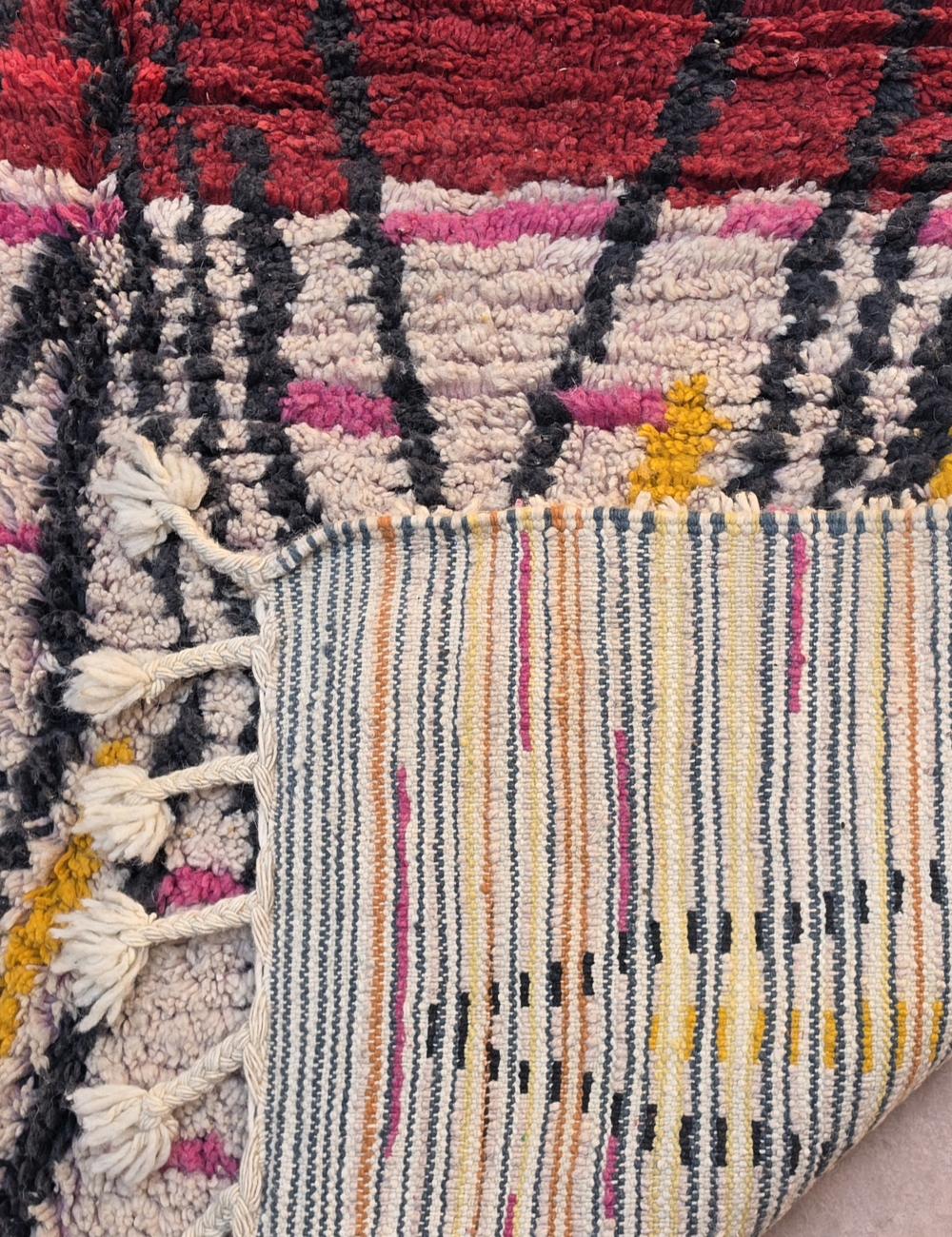 Red Wool Boujad Rug with Bold Diamonds 9.8 x 6 ft / 299 x 183 cm