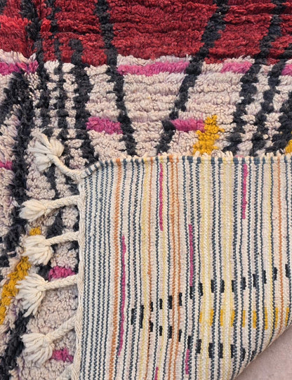 Red Wool Boujad Rug with Bold Diamonds 9.8 x 6 ft / 299 x 183 cm