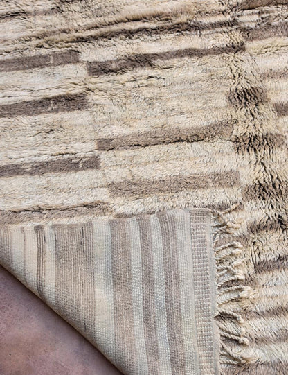 Handwoven Berber Wool Rug with Natural Beige - 16.6 x 11.1 ft / 505 x 340 cm
