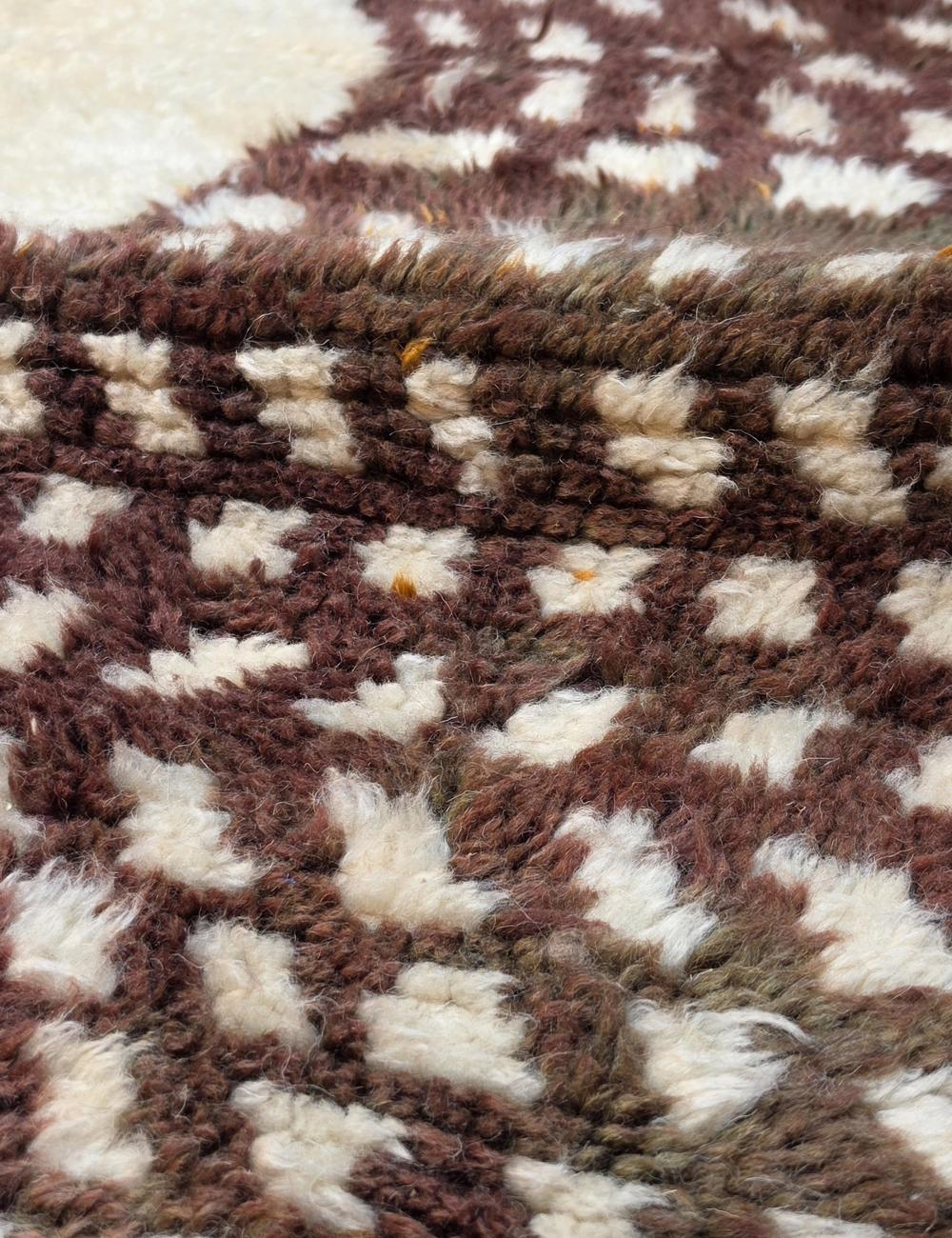 Beni M'Rirt Rug - 12.9 x 10.1 ft / 393 x 308 cm