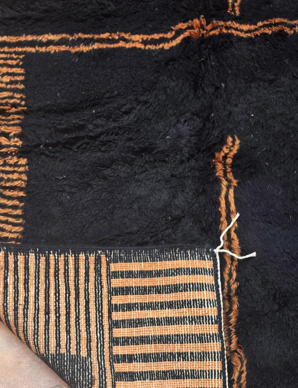 Beni Mrirt Moroccan Custom Rug - Forma 33