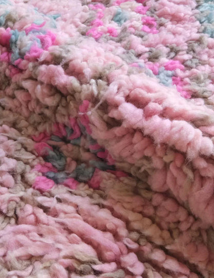 Moroccan Pink Accent Rug 7.2 x 3 ft / 218 x 92 cm - Surcoma