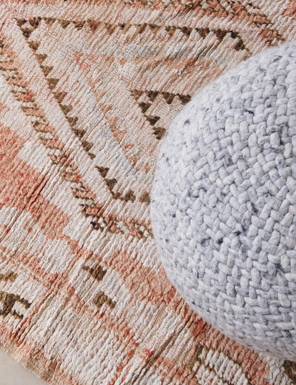 Boujad Moroccan Coral Pink Rug 8.6 x 5.3 ft / 263 x 164 cm - Surcoma