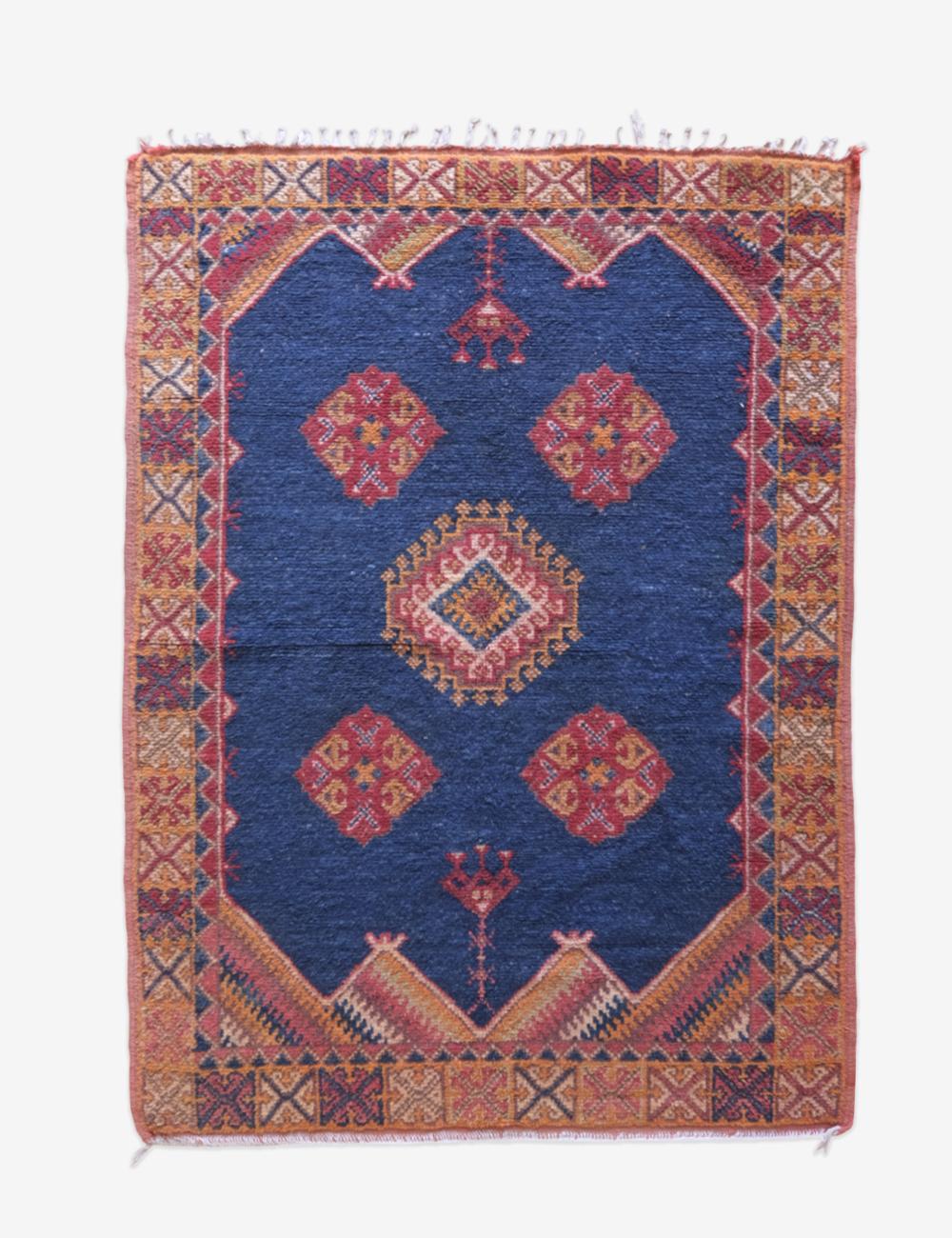 Small Tribal Moroccan Rug 5.1 x 3.6 ft / 156 x 112 cm