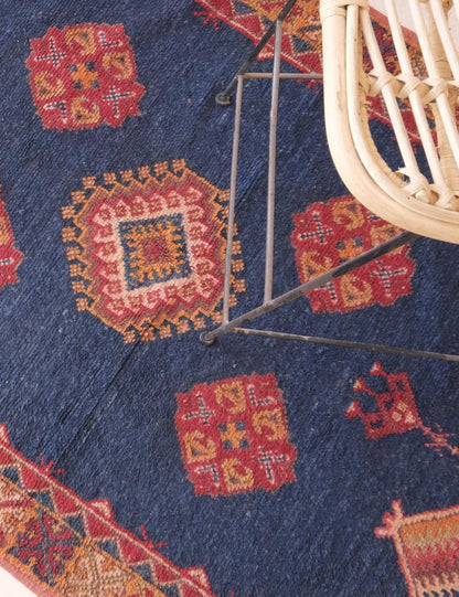 Small Tribal Moroccan Rug 5.1 x 3.6 ft / 156 x 112 cm