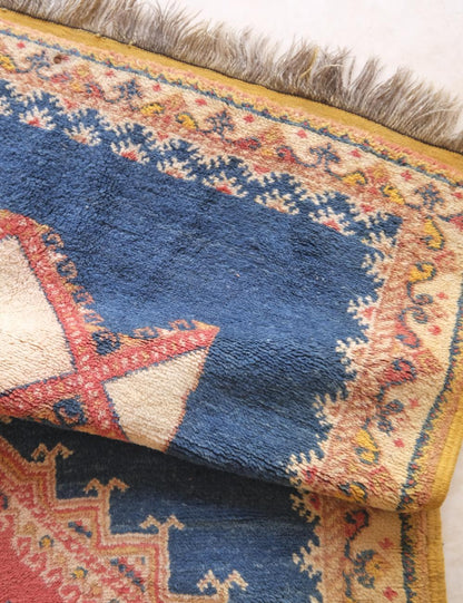Moroccan Taznakht Rug 6.5 x 3.7 ft / 198 x 114 cm - Surcoma