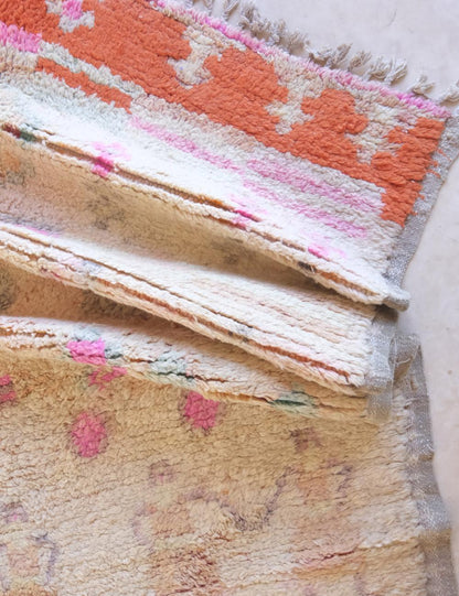 Moroccan Vintage Boujad Rug 7.9 x 5.2 ft / 240 x 160 cm - Surcoma