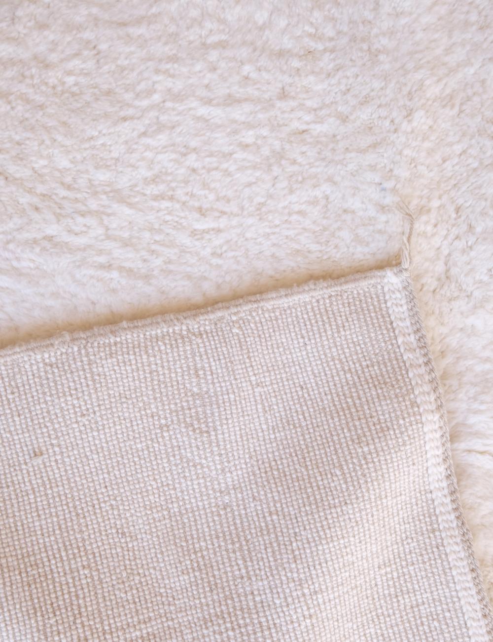 Moroccan White Solid Wool Rug 14.7 x 10.3 ft / 448 x 314 cm