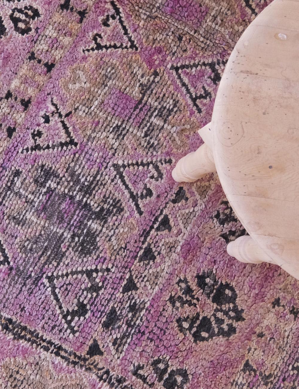 Dusky Lavender Vintage Moroccan Rug 10 x 6.3 ft / 306 x 193 cm