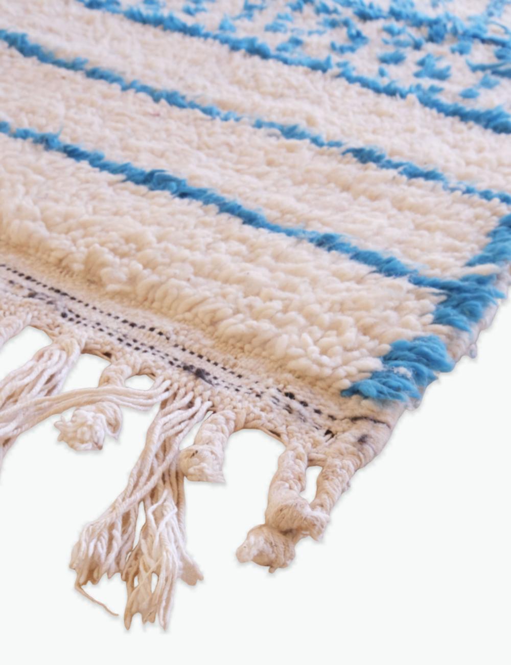 Mini Berber Rug 4.7 x 2.6 ft / 143 x 80 cm