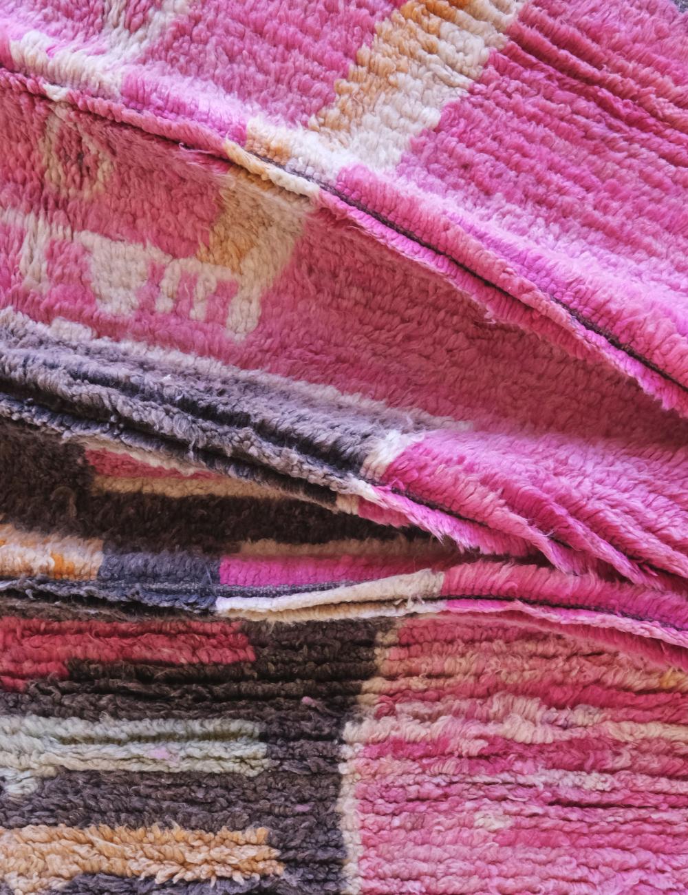 Fuchsia Wool Rug 8.2 x 5.1 ft / 249 x 158 cm