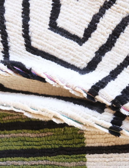 Modern Hallway Rug 12.1 x 4.2 ft / 370 x 129 cm