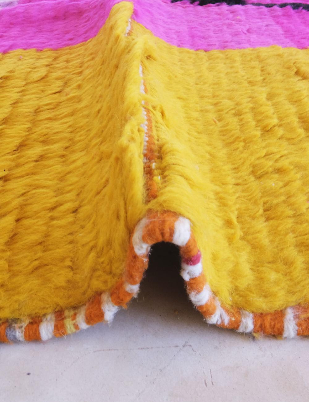 Pop Art Style Rug 5.9 x 4.9 ft / 180 x 150 cm