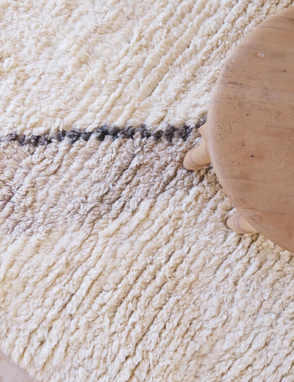 Neutral Art Rug 11.6 x 8.2 ft / 353 x 250 cm