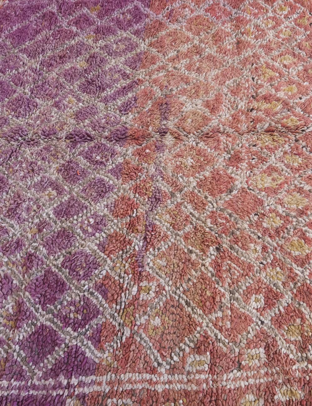 Moroccan Zayan Wool Rug 9.2 x 6.2 ft / 280 x 189 cm - Surcoma