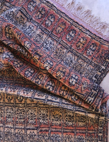 Moroccan Zemmour Wool Rug 9.4 x 6.6 ft / 287 x 202 cm - Surcoma