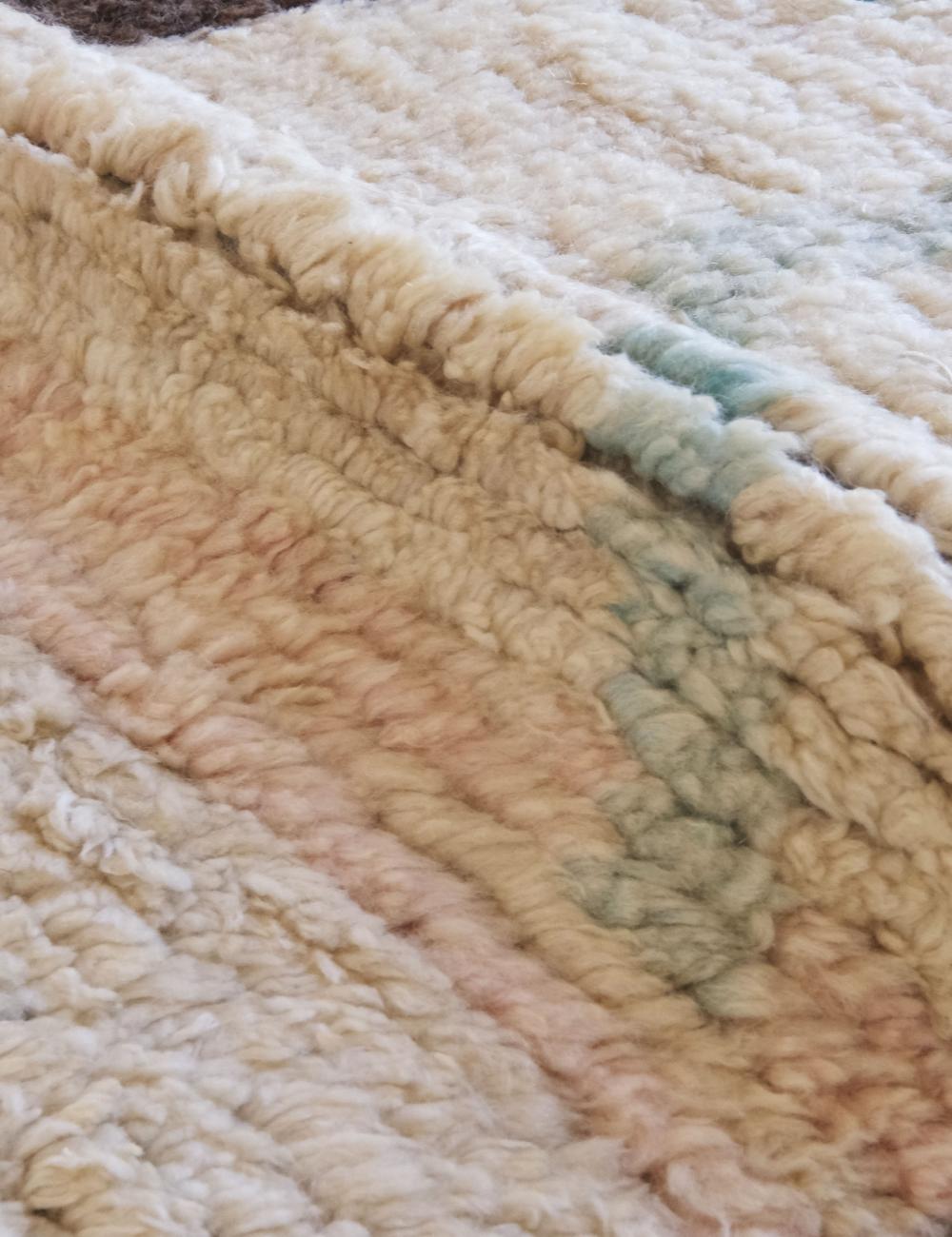 Earthy Tone Rug 8.3 x 5.7 ft / 253 x 174 cm