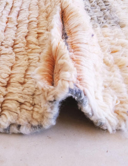 Neutral Moroccan Wool Rug 9.1 x 5.7 ft / 278 x 176 cm