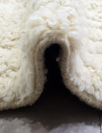 Off-White Moroccan Runner Rug 7 x 2 ft / 214 x 63 cm
