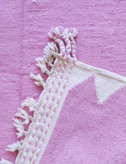 Pink Kilim Moroccan Rug 7.6 x 4.5 ft / 233 x 138 cm - Surcoma