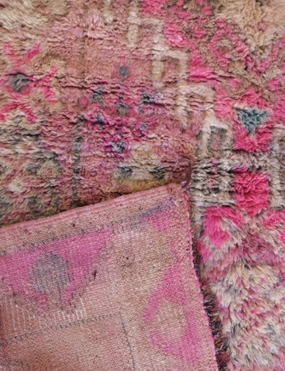 Pink Moroccan Wool Rug 9.2 x 5.2 ft / 281 x 160 cm - Surcoma