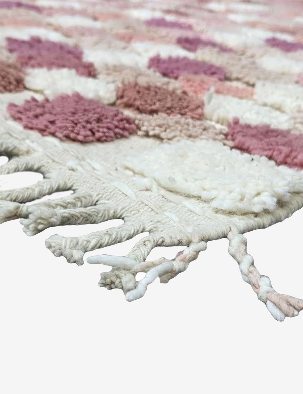 Pink Textured Checkered Rug 9.4 x 8 ft / 287 x 245 cm