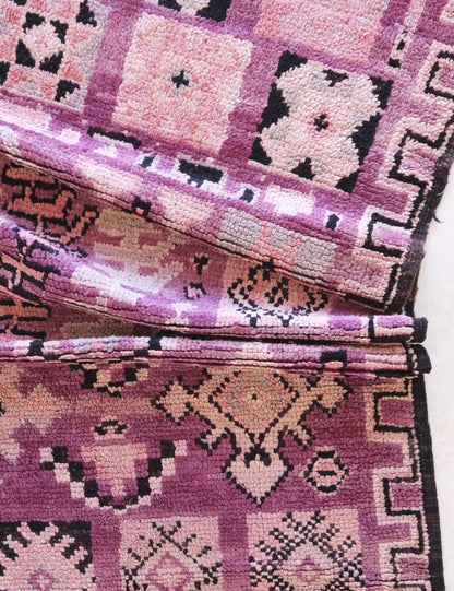 Rare Moroccan Wool Rug 10 x 7.3 ft / 305 x 224 cm