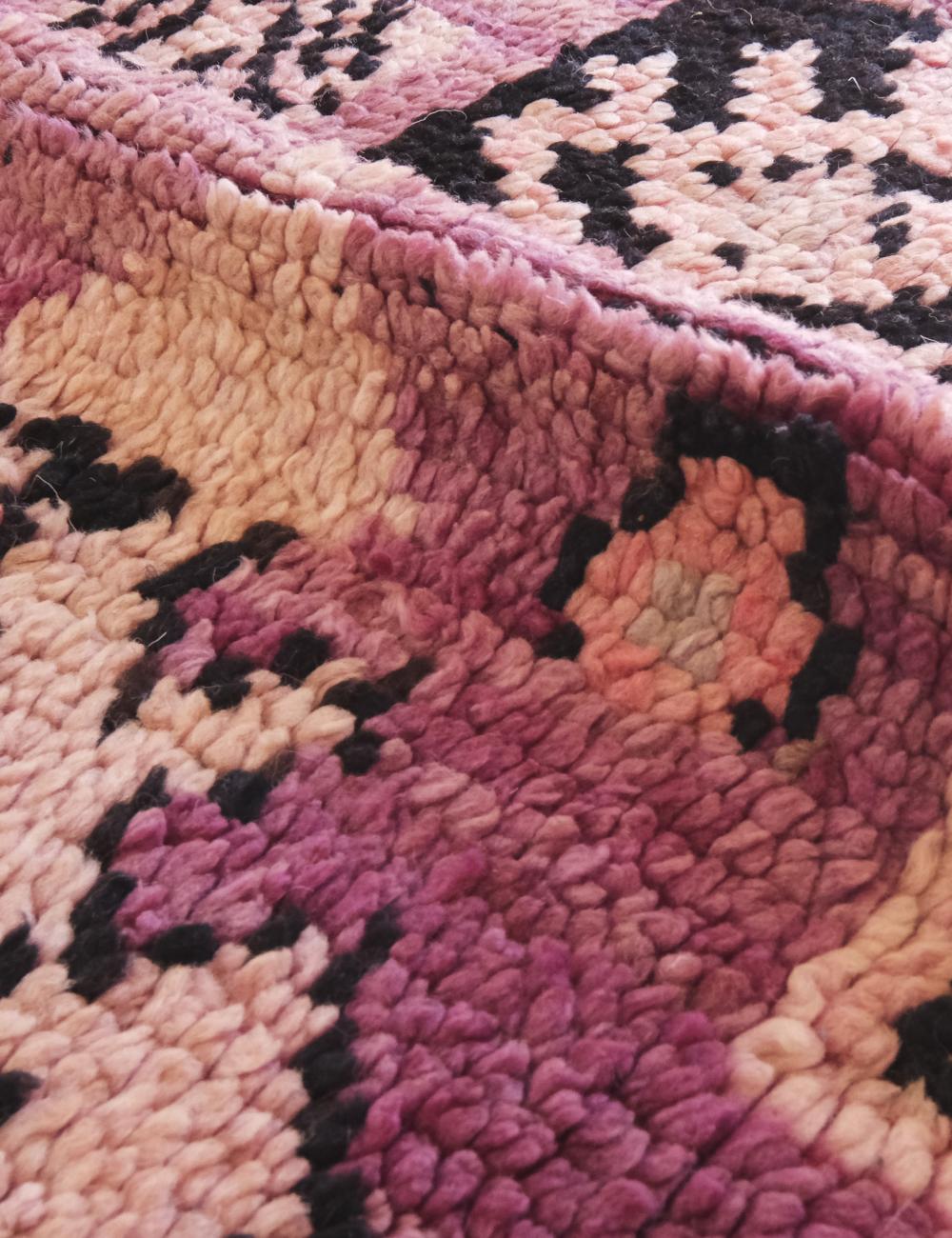 Rare Moroccan Wool Rug 10 x 7.3 ft / 305 x 224 cm