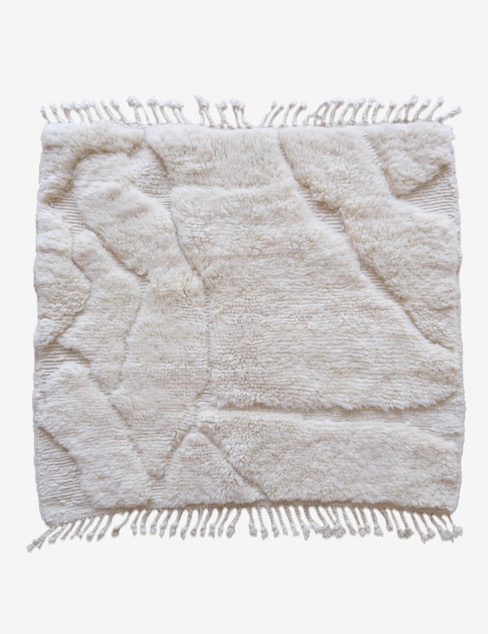 Small Luxury Beni Mrirt Rug 3.7 x 3.3 ft / 114 x 103 cm
