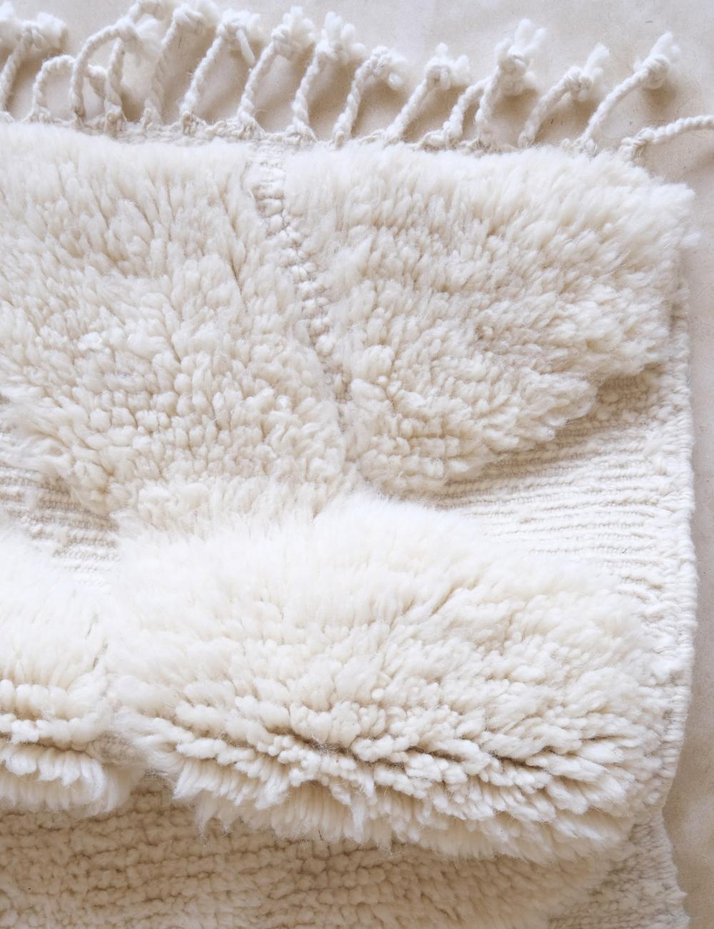 Small Luxury Beni Mrirt Rug 3.7 x 3.3 ft / 114 x 103 cm