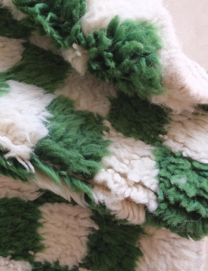Small Green Checkered Wool Rug 5.1 x 3.5 ft / 156 x 107 cm - Surcoma