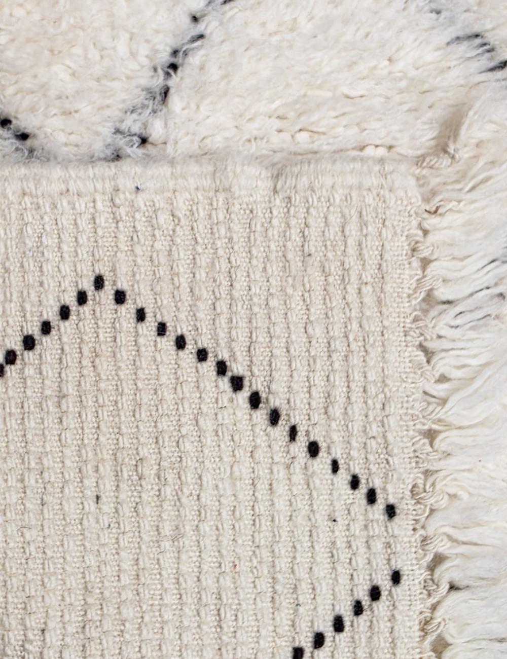 Small Moroccan Marmoucha Wool Rug - 3.8 x 2.2 ft / 116 x 67 cm