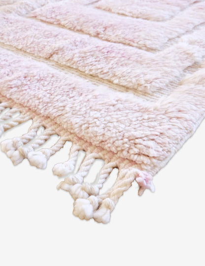 Small Beni Mrirt rug 3.8 x 2.6 ft / 117 x 82 cm