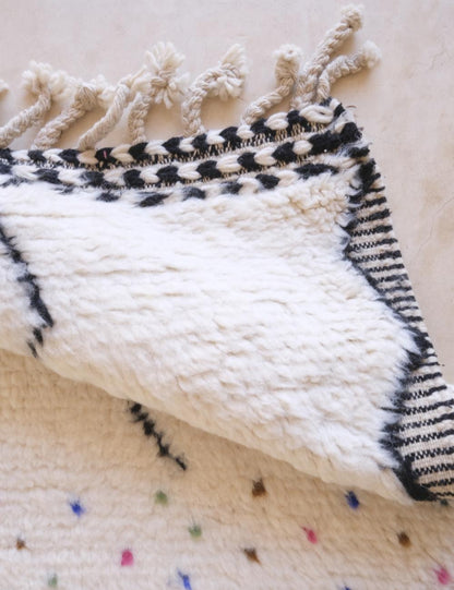 Moroccan Handwoven Berber Rug - Forma 50