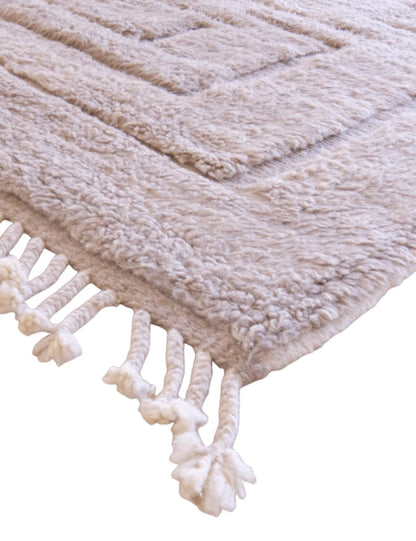 Neutral Moroccan Rug 11.2 x 7.9 ft / 342 x 242 cm - Surcoma