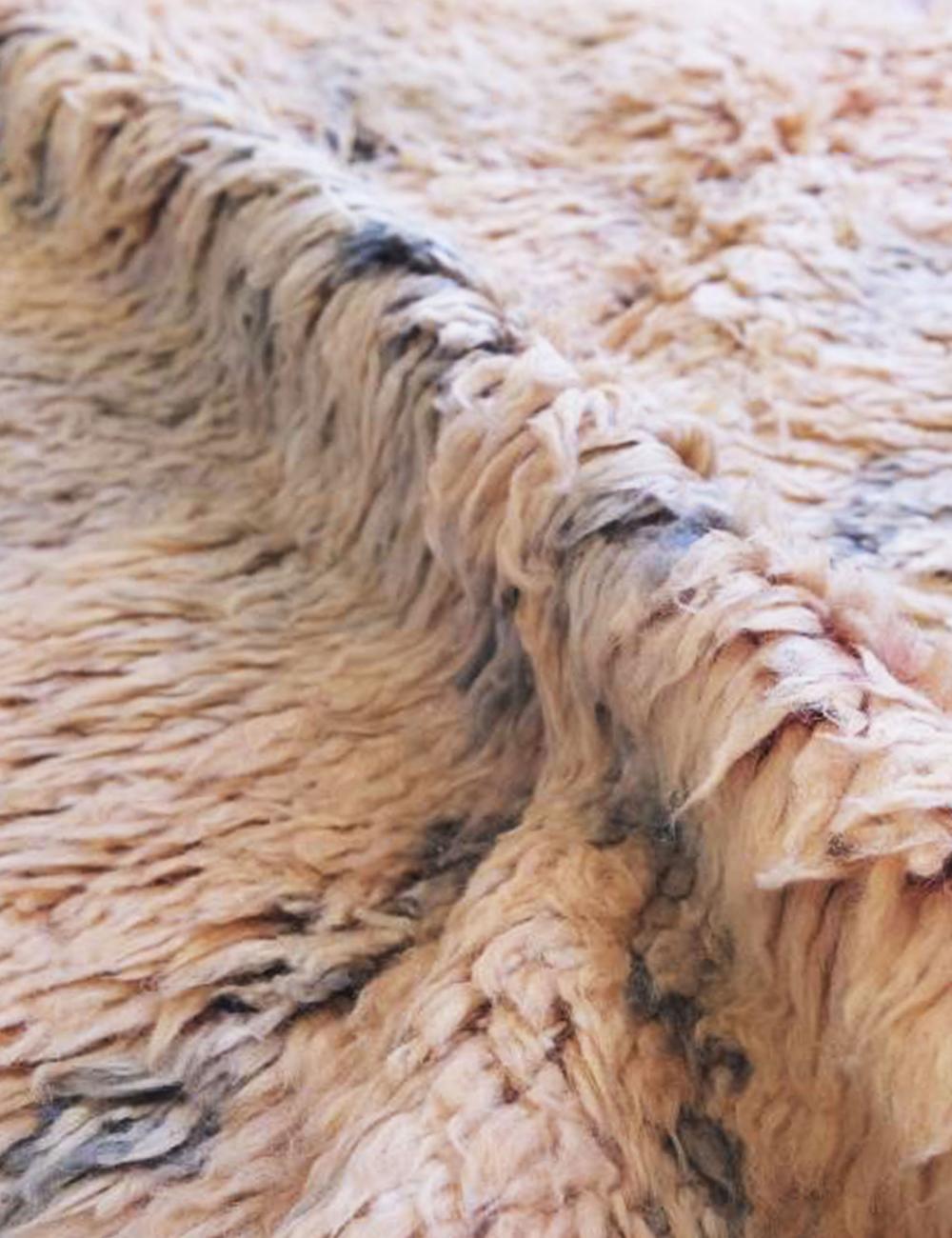 Moroccan Shaggy Wool Rug 9.7 x 6 ft / 295 x 185 cm