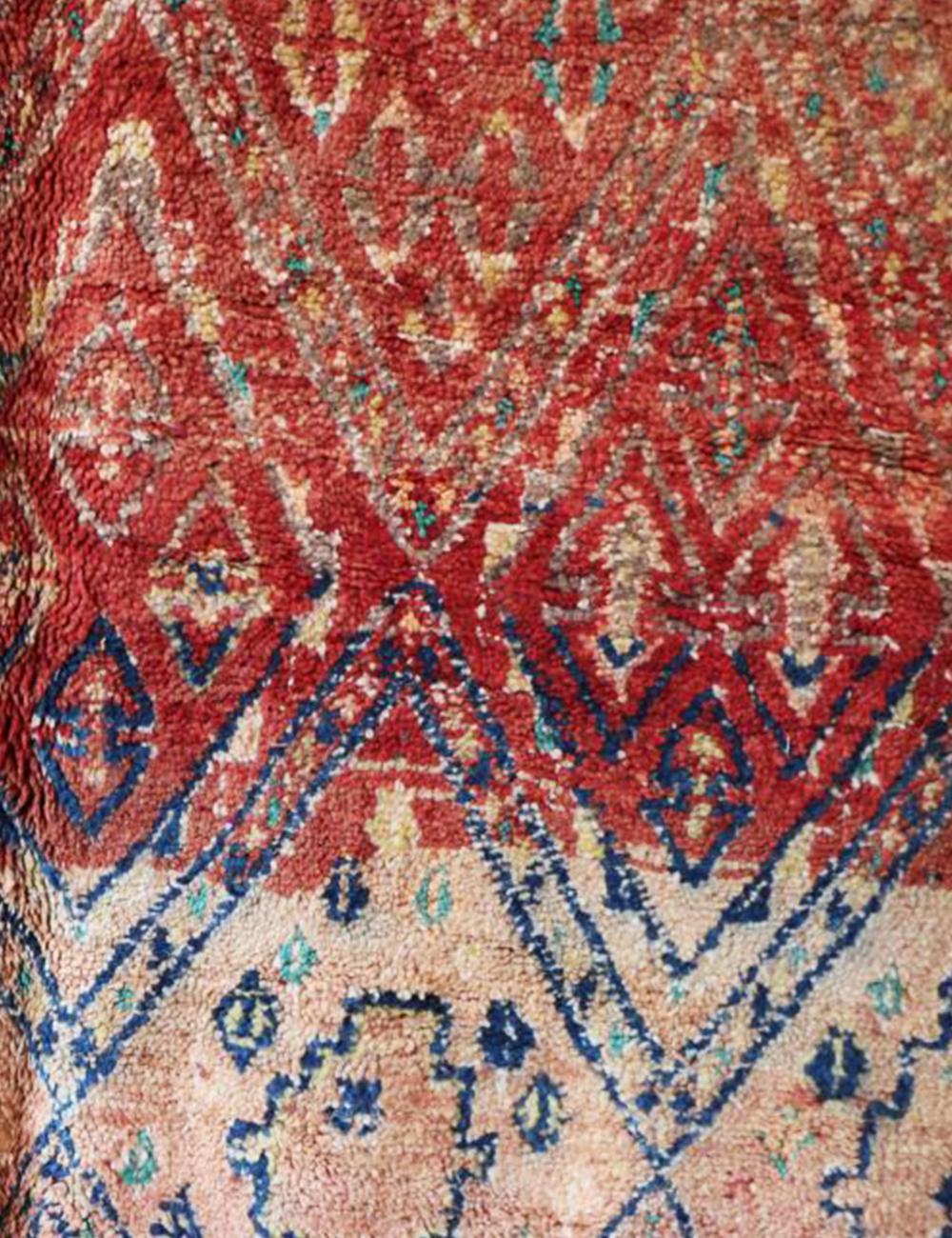 One of a kind Moroccan Rug 11.4 x 6.82 ft / 346 x 208 cm